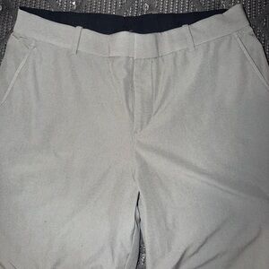 Men’s Nike Golf Shorts : Gray